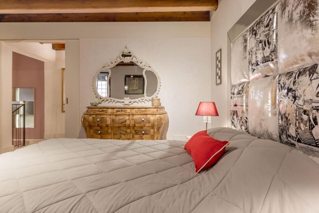 Residenza Angels @Piazzadelleerbe Appartement Verona Buitenkant foto